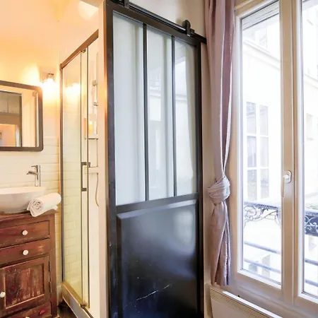 Tranquillité Parisienne Près Du Père Lachaise *